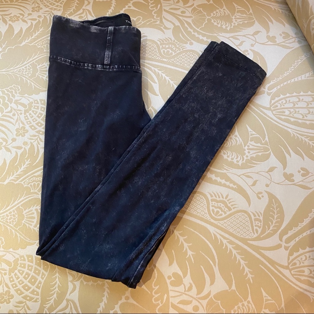 Aritzia Talula Gray Leggings XXS